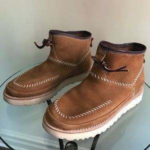 mens ugg pull on boots